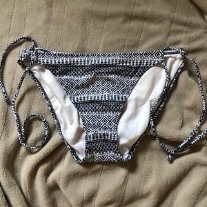 Victoria’s Secret bikini bottoms. Size medium.